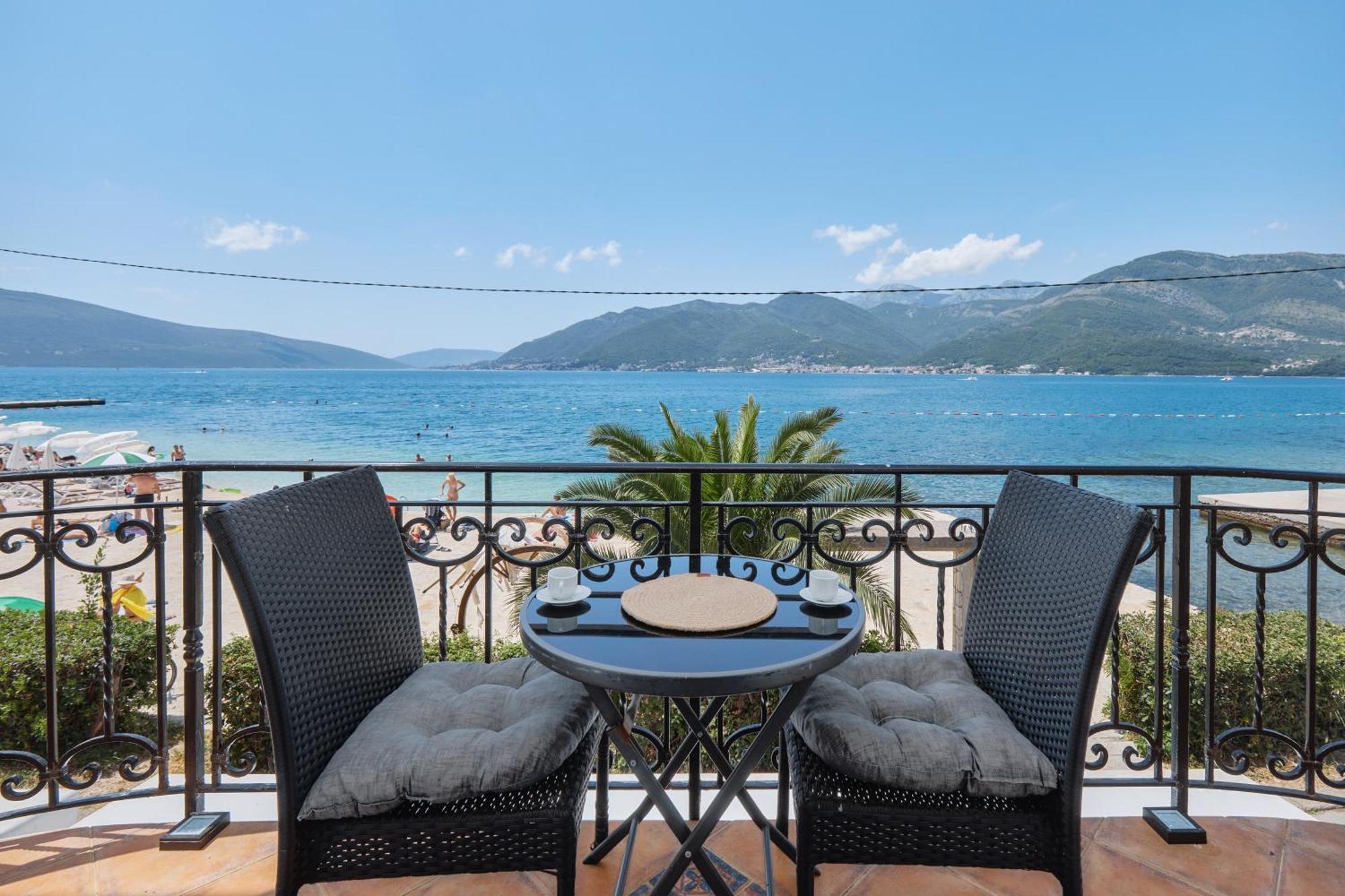 Apartment Villa Marija Tivat Buitenkant foto