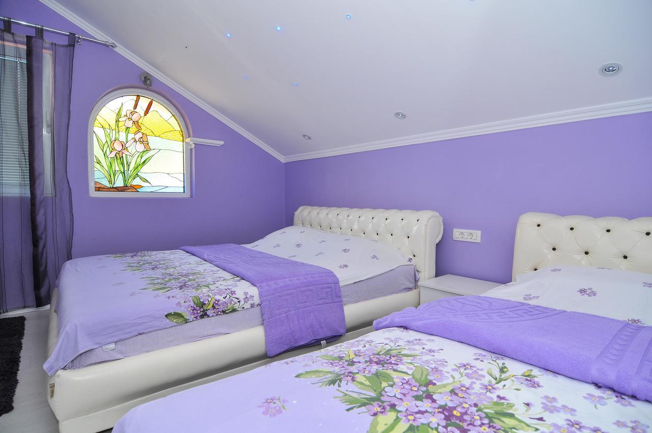 Apartment Villa Marija Tivat Buitenkant foto