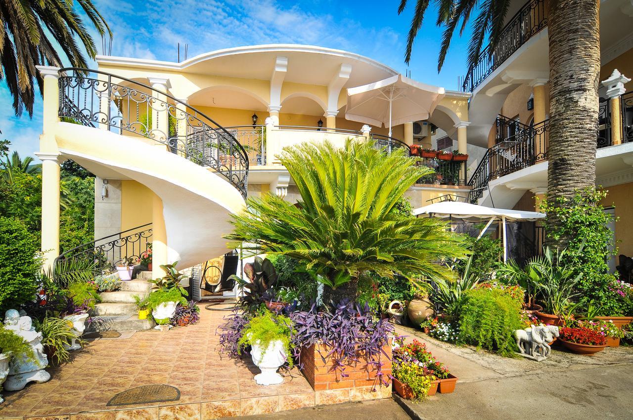 Apartment Villa Marija Tivat Buitenkant foto