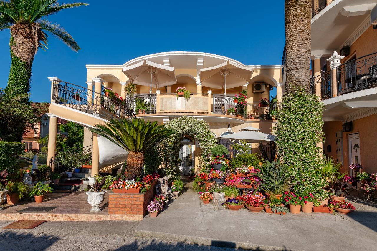 Apartment Villa Marija Tivat Buitenkant foto