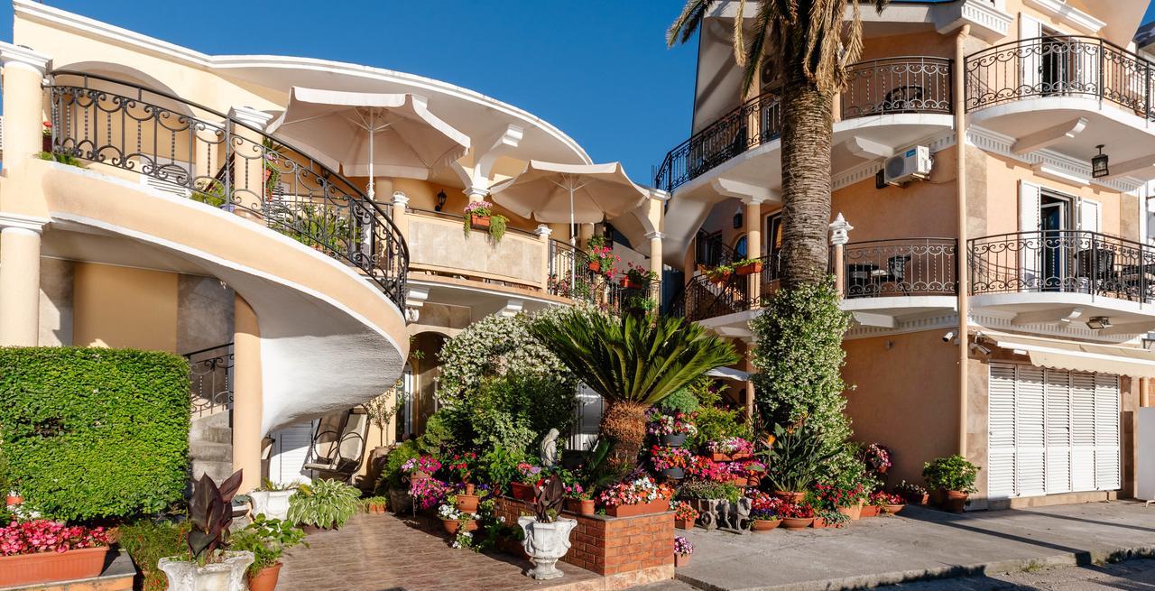 Apartment Villa Marija Tivat Buitenkant foto